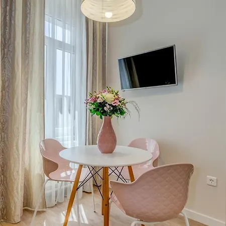 Διαμέρισμα Royal Theatre And