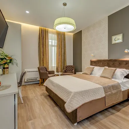 Royal Theatre And Διαμέρισμα Σπλιτ